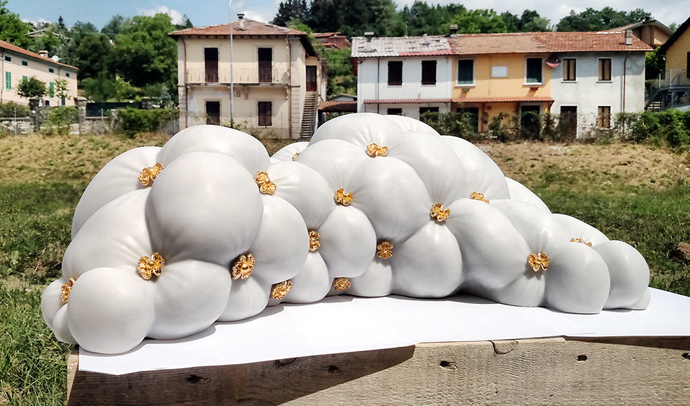 Jonathan Monaghan's finished sculpture with 3D-printed gold ornamentation